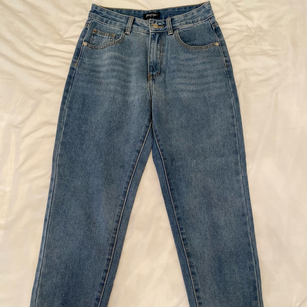 nasty gal mom jeans